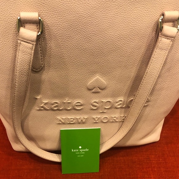 kate spade Handbags - 💕never carried Kate Spade tote 💕